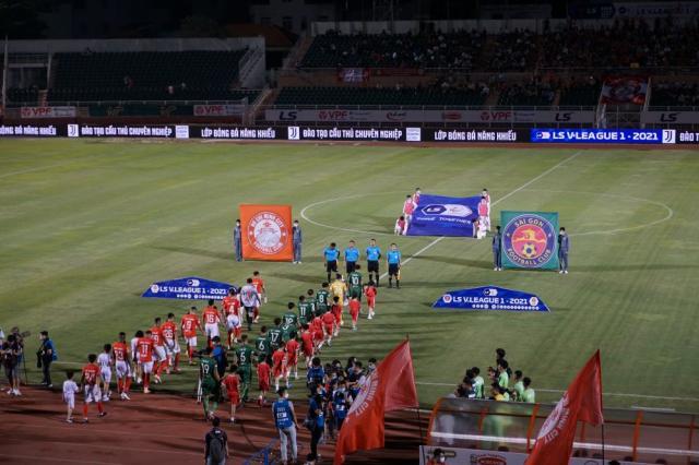 爱游戏APP-范志毅看过来①亚冠越南赛区的漂亮小姐姐